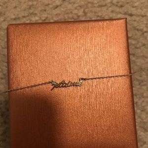 Gold cursive “je taime” necklace